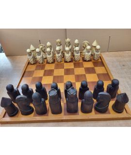 Antiek Spaanse schaakset 